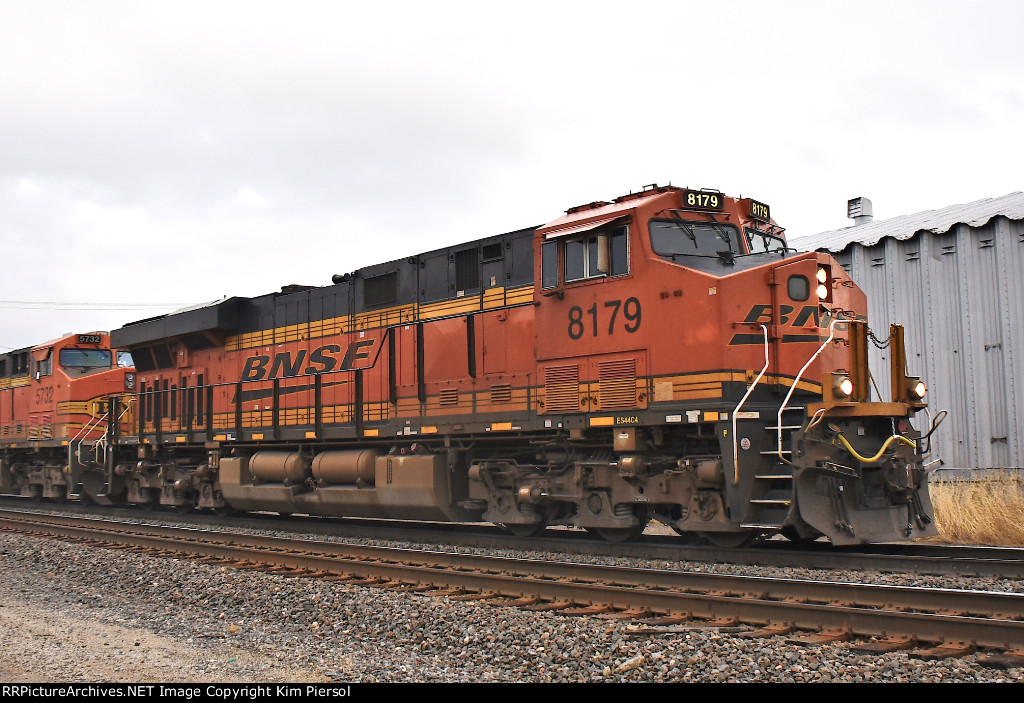 BNSF 8179